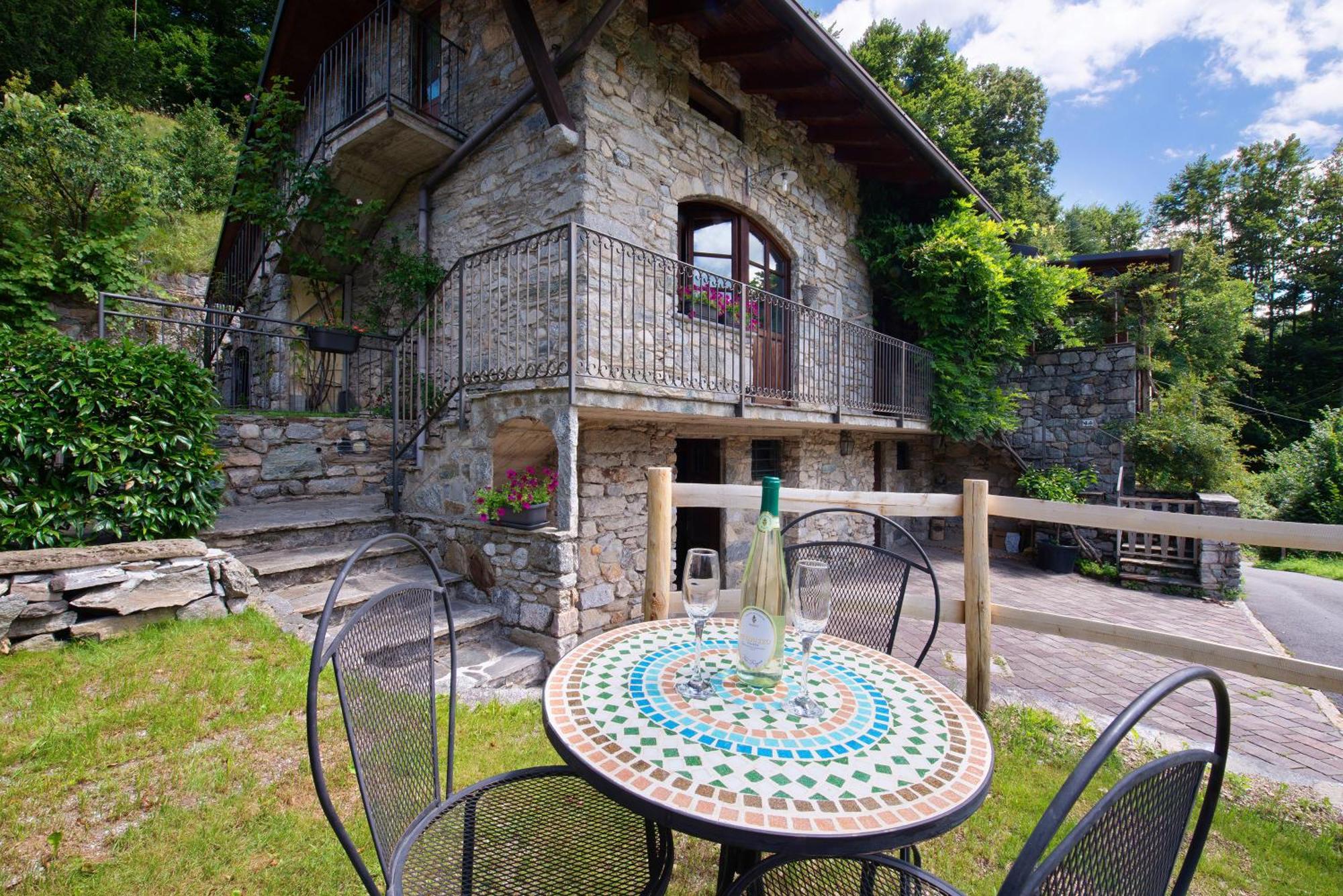 فيلا Farmhouse Of Grandfather Chek بيلاجيو المظهر الخارجي الصورة
